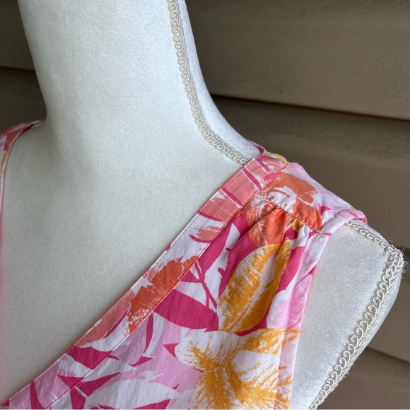 •J.Jill• Sleeveless Tropical Floral Button Down Blouse - Size Small - Picture 4 of 9